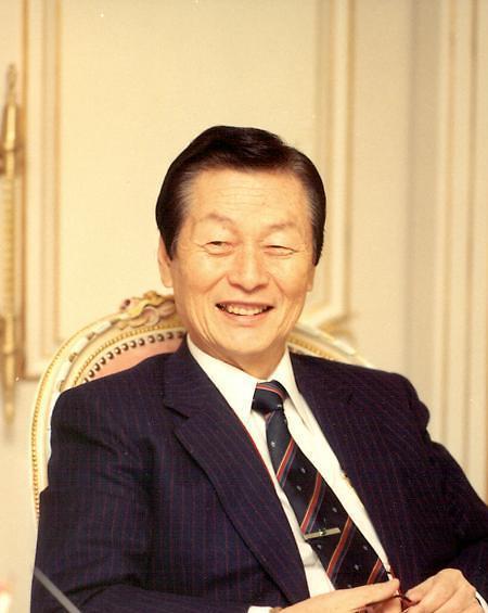 国这一回乐天企业创始人辛格浩坐不住了爱游戏app最新登录入口从大国到本(图6)