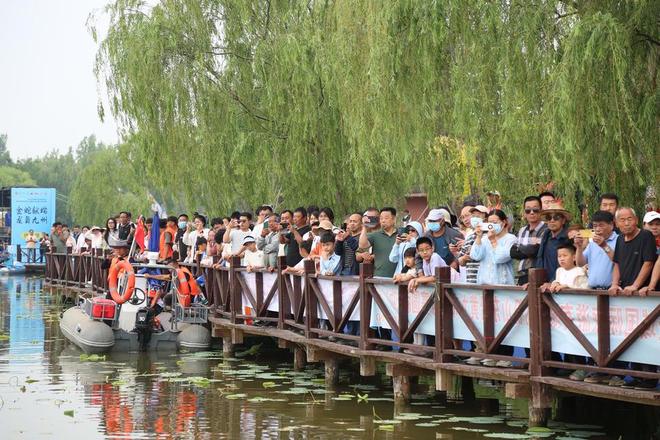 ！2025年龙舟赛决赛在东营区激情上演爱游戏app最新登录入口百舸争流竞豪情(图4)